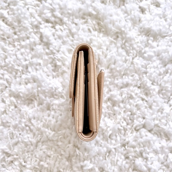 CHANEL Classic Flap Compact Wallet in Beige Clair Caviar with Silver Hardware 💕 - Picture 6 of 9